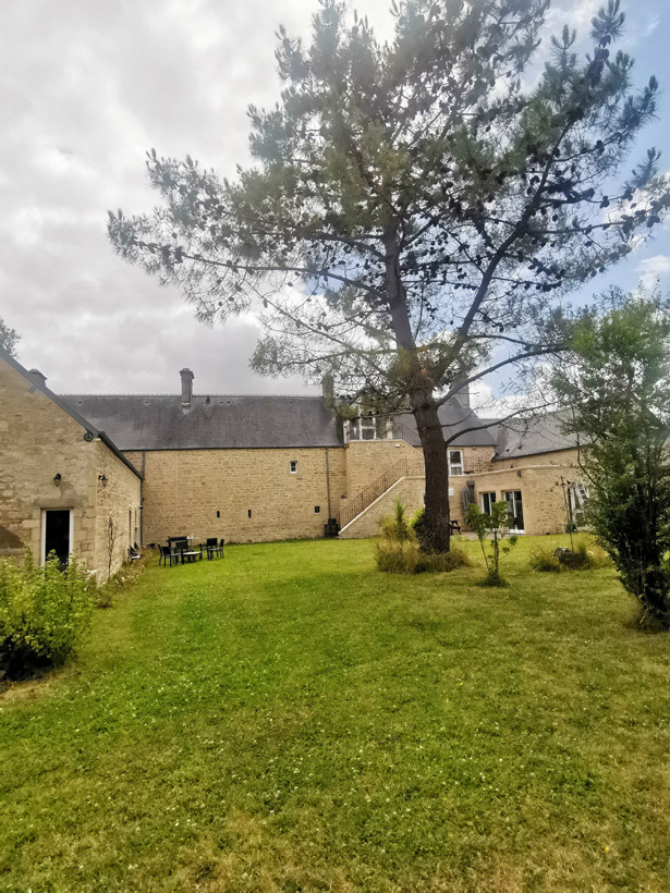 Domaine de tourisme du 19ème siècle de 630 m2 sur 2,46 hectares-Valognes-Cotentin